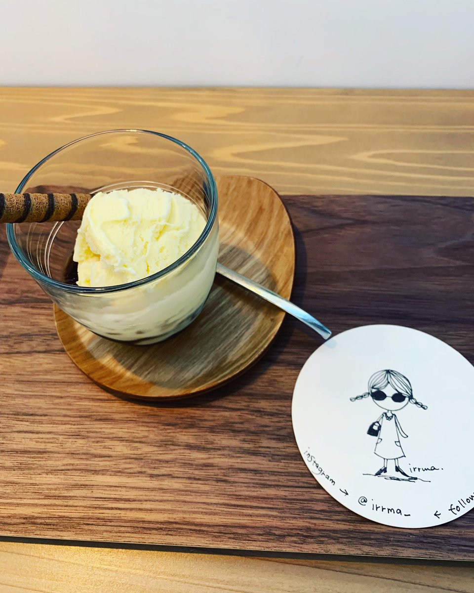 irrmarya's tweet photo. #uchidecafe さんで絵の展示しています✨今日も営業しているようなので、お近くの方はぜひお立ち寄り下さい😉
コーヒーゼリーがオススメです💕 https://t.co/78fJ3CxD5n