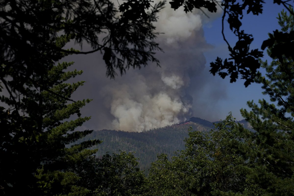 Views from unincorporated Mariposa County, Calif., as the #WashburnFire continues to burn in Yosemite National Park. Firefighters have gained ground against a wildfire that poses a threat to a famous grove of giant sequoias and a small community in the park. <a href="/AP_Images/">AP Images</a>