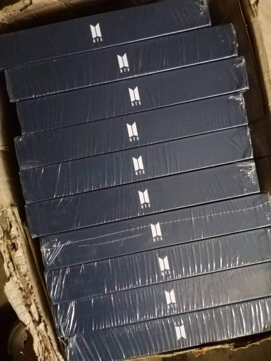 maknaeluvv's tweet photo. #MaknaeluvvTingiUpdates 

— 2021 the fact china pbs and pobs (Batch 16—25) already at my add na, currently packing.

— Batch 26—27 was already dispatched to my add, eta this week. https://t.co/ph336C0PjR