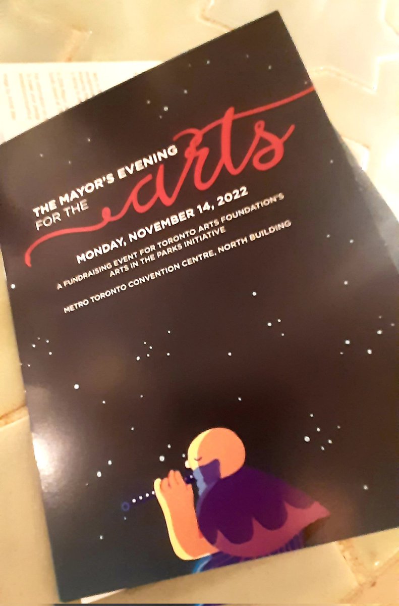 MYorke27's tweet photo. Great team building event tonight @gardinermuseum for the #MayorsEveningfortheArts team! Building support across economic sectors for the Arts community in Toronto! @JohnTory @Cl_Hopkinson @TOArtsFdn @TorontoArts  Join us November 14th @MTCC_Events! #ArtsintheParks #ArtsWorkers https://t.co/33EJz4YlfU