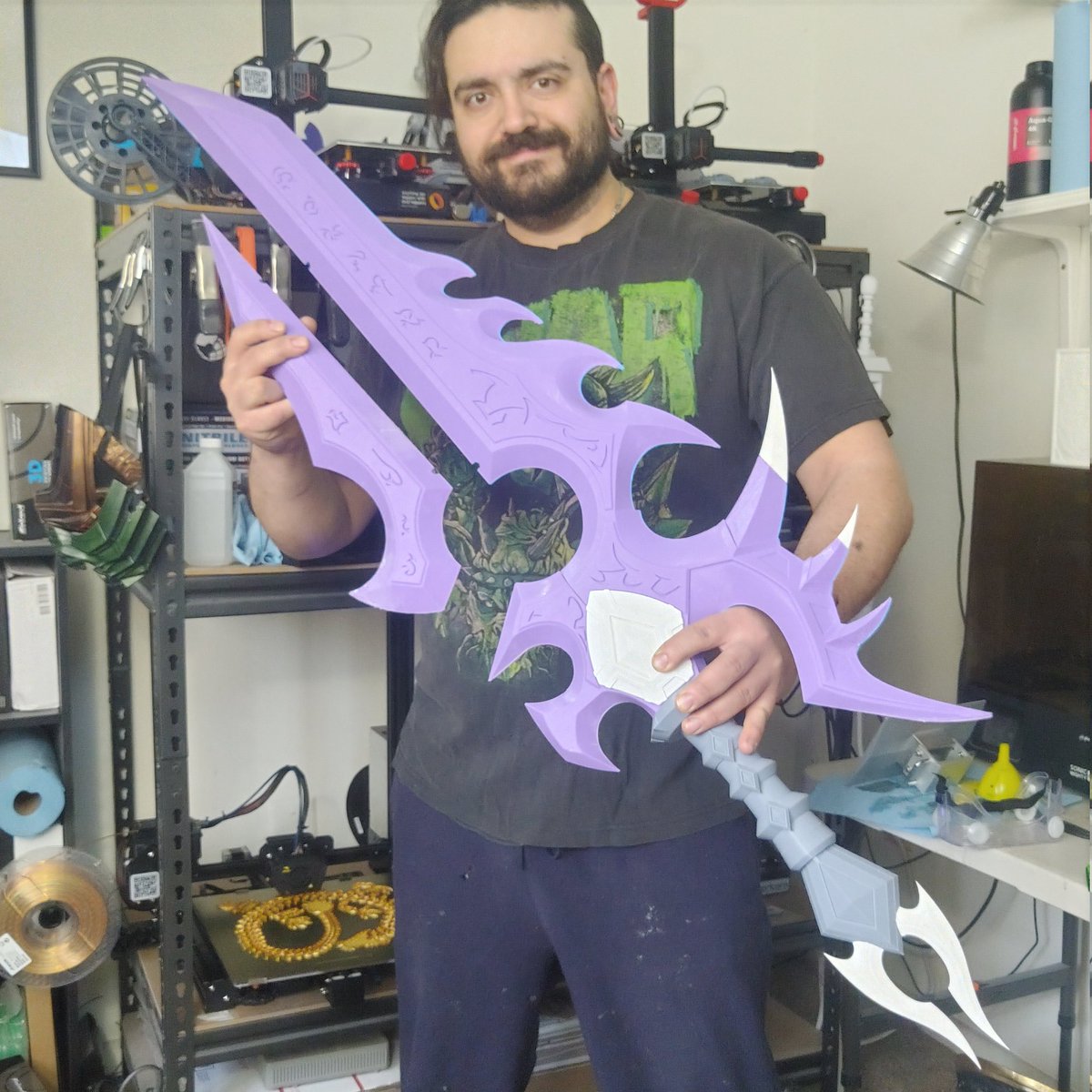 Te imaginas #ImprimirEn3D objetos largos y super detallados como espadas o armas medievales? Con la #Impresora3D 3DPrintMill; imprimirás objetos tan largos como lo necesites y quieras por qué el eje Z es INFINITO.

+info de #3DPrintMill aquí: creality.la/3DPrintMill

#3DPrinting