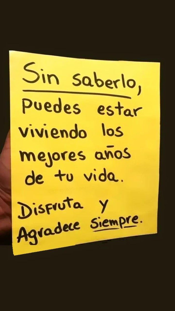 EvsCOMPANY's tweet image. El que busca un amigo sin defectos se queda sin amigos