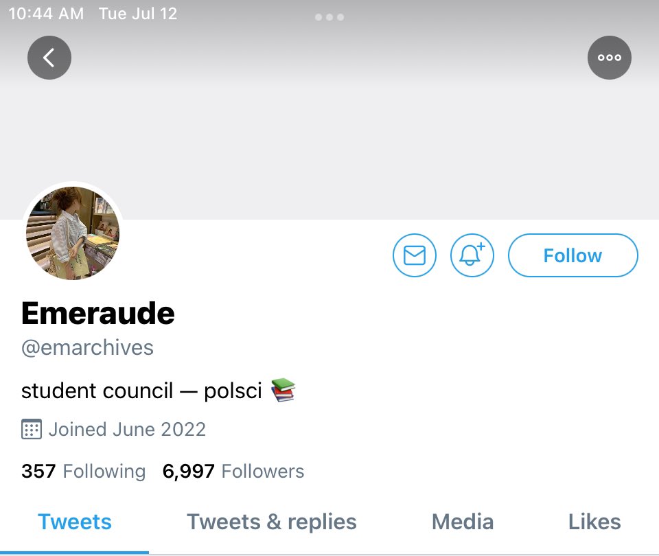 creating arc two tweet media