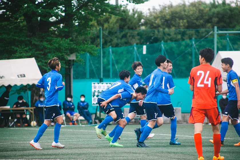 FiC_Official_'s tweet image. 昔より身体が大きくなっても、声が低くなっても、僕たちはいつまでも”サッカー少年”だ。

#WORKWITHPRIDE
#FootballerisFascinating