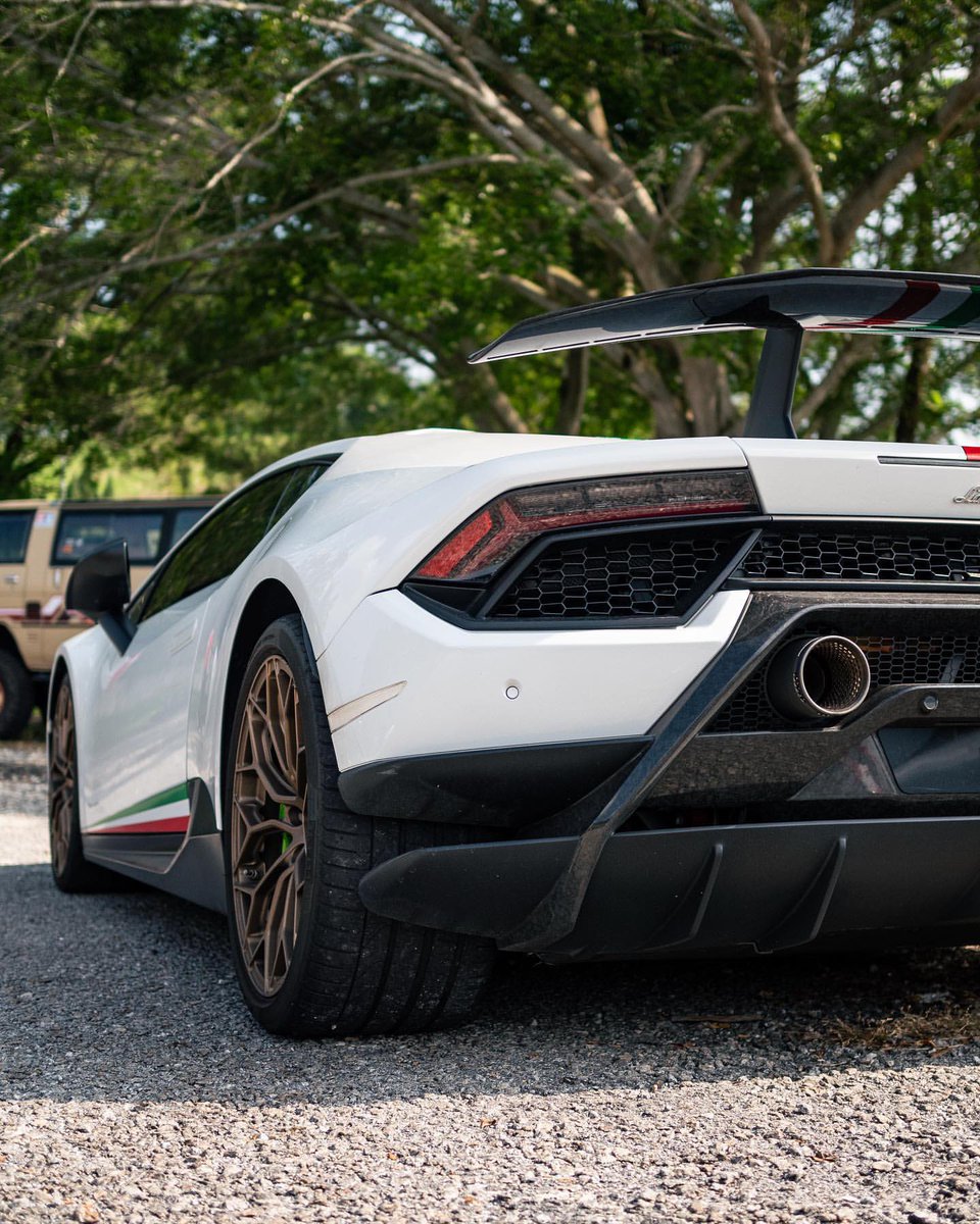 ShockExotics's tweet image. Lamborghini Huracán Performante