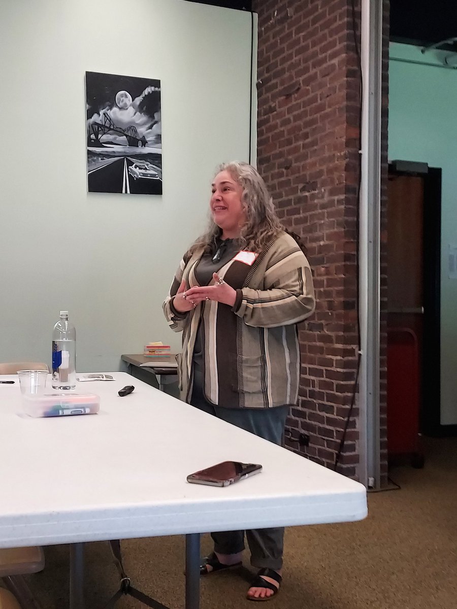 Lori DeCarlo tweet media