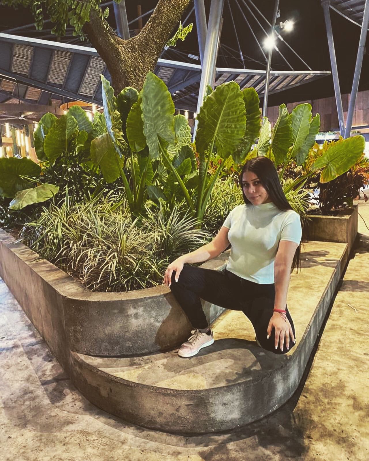 2 pic. You like nightwalks...Follow me on my only for hot content 🔥🔥🥵🔥🍑💦🔞➡️➡️➡️ https://t.co/UZS2Vcu2op #nigth #camgirlِ #LatinGirls #hot #hotass #kinky https://t.co/vF1xRpNHTU