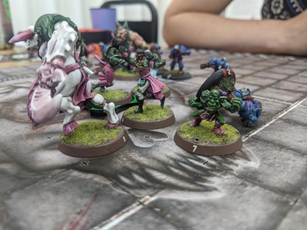 SkabbLeague's tweet photo. In the game between Yantz's Humans And Tommy's Renegades the ref clearly made their preference known. The human coach fell out with the ref after Shufti accidentally fell over the fat Ogre Brutus's flowing locks. #bloodbowl #bloodbowl7s #skabb https://t.co/C9sdy5iF2y