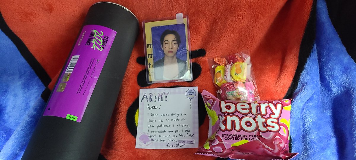 taebybear1230's tweet photo. Thank you so much @jungkookihae 🥺😭. The long wait is over. Emz. Hahaha. Sorry di ako marunong magpic ng estetik 😂
#SEmails https://t.co/uWrw0adUbK