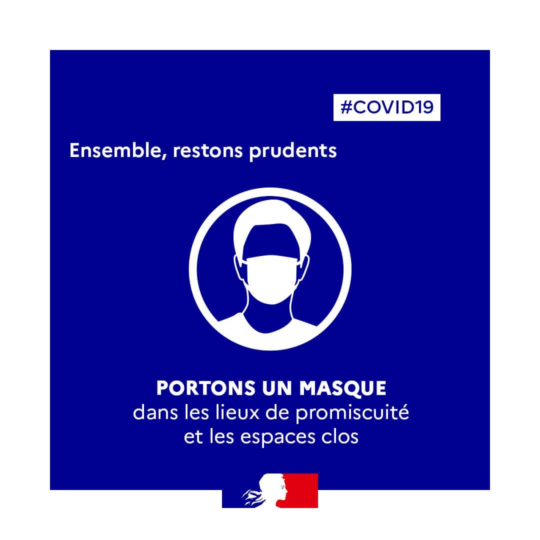 Prefet976's tweet photo. #COVID19 | La circulation du #coronavirus augmente partout sur le territoire et notamment à Mayotte.

- 😷porter un masque dans les lieux de promiscuité et les espaces clos.

- 🛑se faire tester dès les premiers symptômes.

Restons prudents ! https://t.co/KrkTBKsiXY