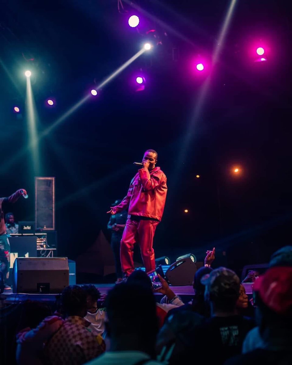 officialloozr's tweet photo. On August 13th, one of Nigeria's greatest music events will take place! ๐๐บ
#AnytimeSoonConcert with @sikiboi https://t.co/sLklQ78pez