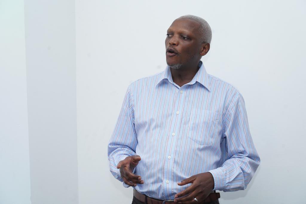 powertoyouthug's tweet photo. “Media personnel should support the provision of Adolescent and Young people friendly SRHR services at the facilities,” Simon Peter Kaweesa, Biostatistician, Kalangala said.
Kawesa added that @powertoyouthug is here because they want us to join forces.
#transformativeJournalism https://t.co/CgJf56KX3b
