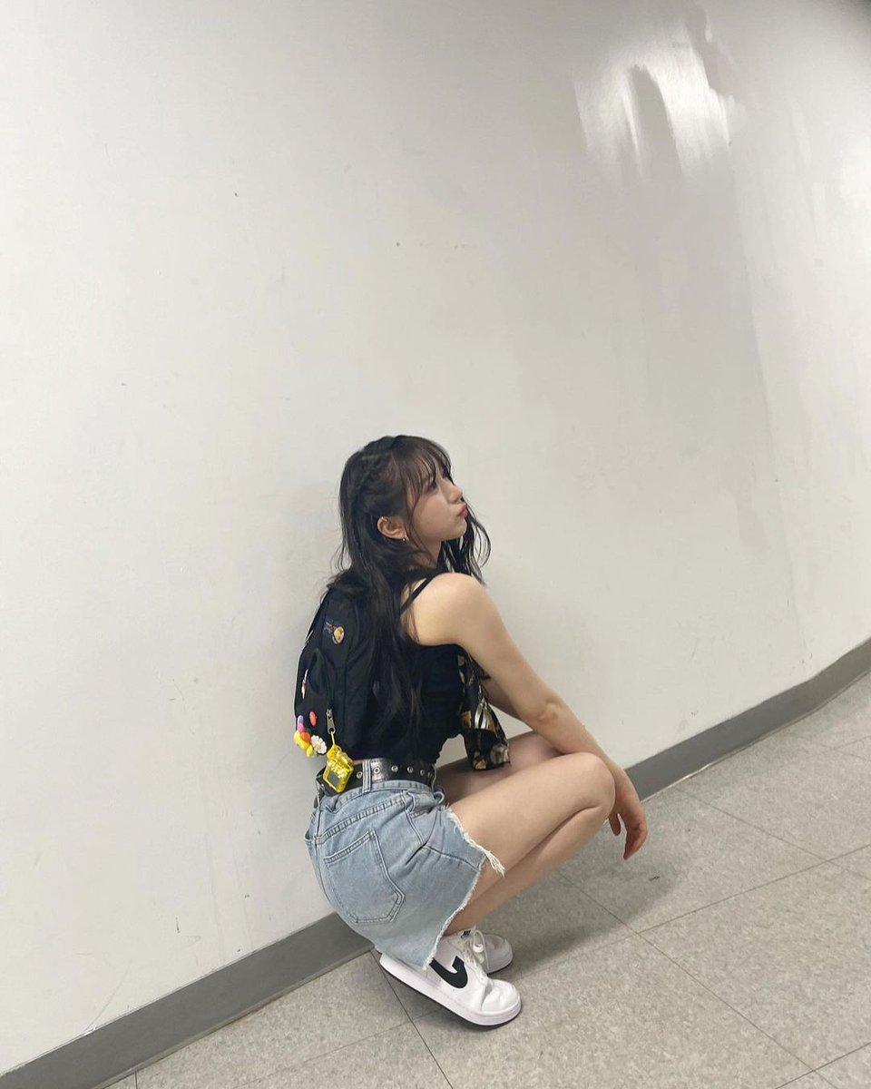 gf_eastern0116's tweet photo. 220712 @chaestival_ Lee Chaeyeon Instagram update (1/3)
#swf #want
#swfreunionconcert
💚💚💚💚💚
🙆🏻♀️🙆🏼♀️🙆🏻♀️🙆🏻♀️🙆🏼♀️
https://t.co/8ncF03OATY
#이채연 #채연 #チェヨン #CHAEYEON #LEECHAEYEON @official_LCY https://t.co/IaUEG3OVHF