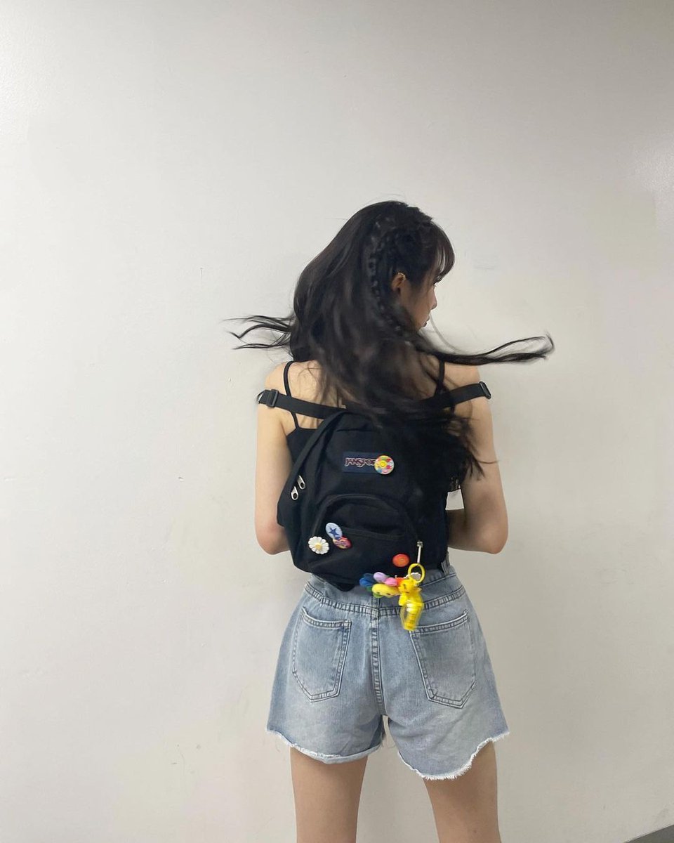 gf_eastern0116's tweet photo. 220712 @chaestival_ Lee Chaeyeon Instagram update (1/3)
#swf #want
#swfreunionconcert
💚💚💚💚💚
🙆🏻♀️🙆🏼♀️🙆🏻♀️🙆🏻♀️🙆🏼♀️
https://t.co/8ncF03OATY
#이채연 #채연 #チェヨン #CHAEYEON #LEECHAEYEON @official_LCY https://t.co/IaUEG3OVHF