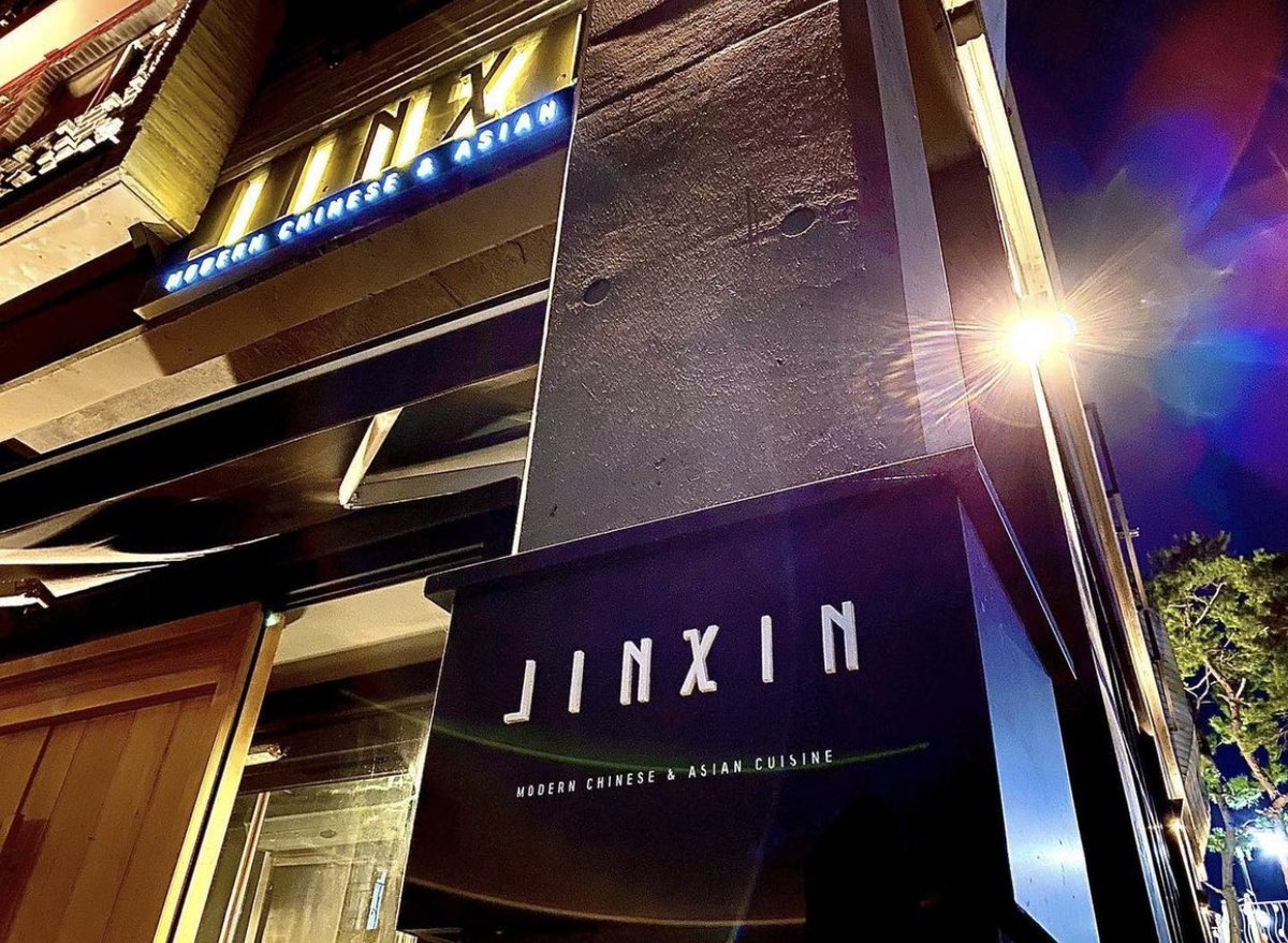 KiAileNYC's tweet photo. And of course today another person uploaded #SongJoongki's signature in a restaurant. This time it's JINXIN, a Chinese &amp; Asian cuisine restaurant in Daejeon https://t.co/r0Ylazxcs3

You can see JINXIN IG page here https://t.co/gG13dhKReo https://t.co/PUGhX3gUq6