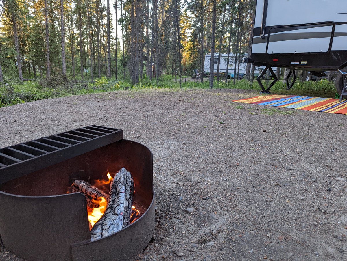 Green lake provincial park. Nice spot in sunset camp. 

#bcparks #explorebc #beautifulbc