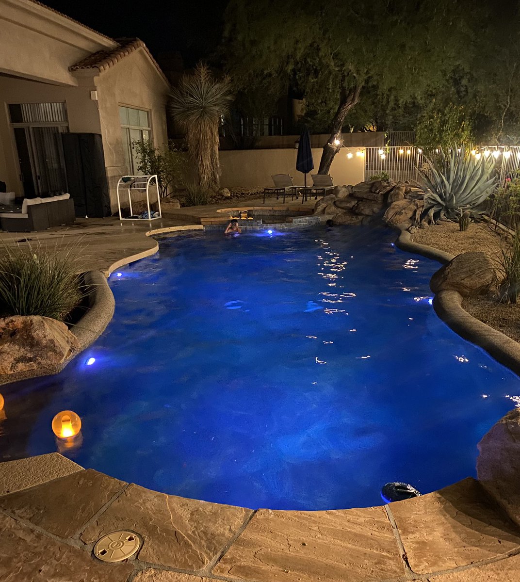 jimmyjames_holtz tweet media