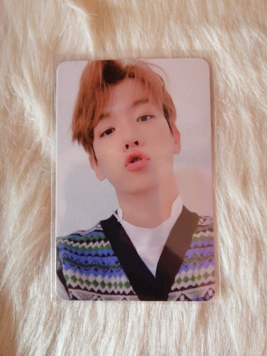 kyoongsverse's tweet photo. universe album with baekhyun noot noot is here ๐ฅบ๐ค
second purchase from @minjae_bns arrived yesterday โก thank you for packing it safely! #MinjaeForReal https://t.co/OmFjROuTfE