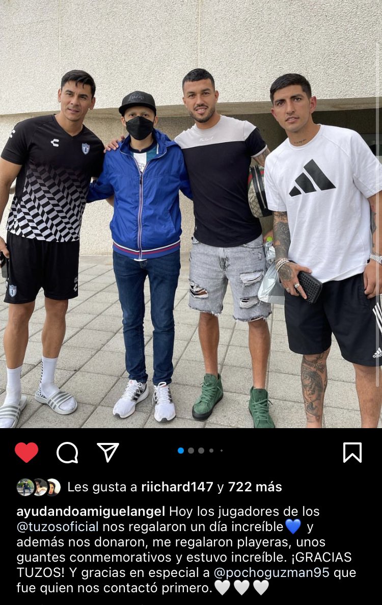 sandiees's tweet photo. Los @Tuzos y @pochoguzman5 ya apoyaron a @Angelgaji29  para juntar el dinero de su cirugía faltan ustedes @Chivas @ChivasFemenil  @AtlasFC @ClubAmerica @ClubNecaxa @TigresFemenil @TigresOficial @ClubSantos @MazatlanFC @CruzAzul @pollobv @Alexis_Vega9 @yosoy8a @CharlyRdz 🙏🏻🙏🏻🙏🏻🙏🏻 https://t.co/9xnRcOpOPu
