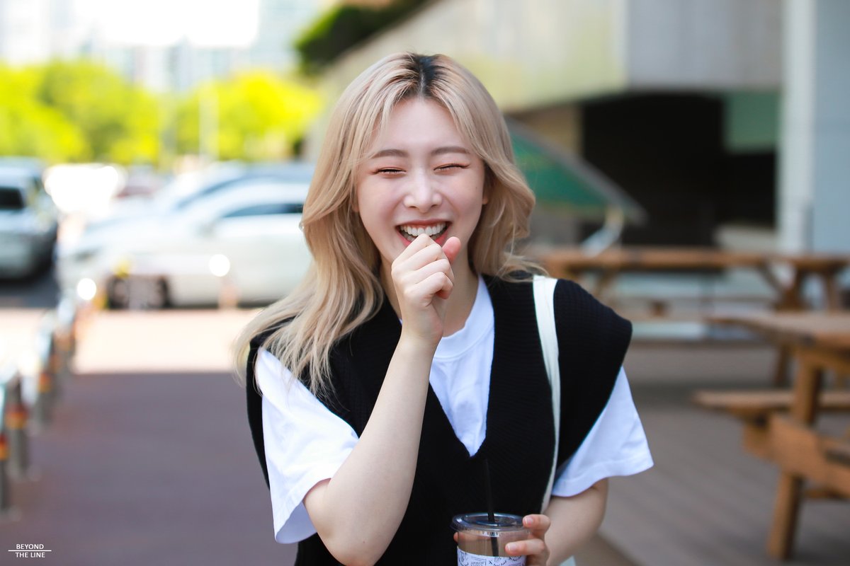 Beyond_TheLine_'s tweet photo. 220524 열린음악회

개죽이 의진이는 너무 귀여워 ㅋㅋㅋㅋㅋㅋ

#홍의진 #HONGEUIJIN 
#SONAMOO #유니티 #UNI_T https://t.co/mxvWCzjBTO