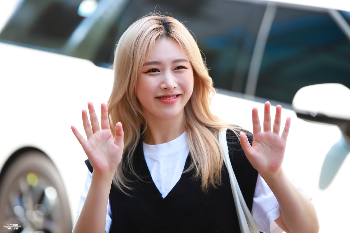 Beyond_TheLine_'s tweet photo. 220524 열린음악회

개죽이 의진이는 너무 귀여워 ㅋㅋㅋㅋㅋㅋ

#홍의진 #HONGEUIJIN 
#SONAMOO #유니티 #UNI_T https://t.co/mxvWCzjBTO