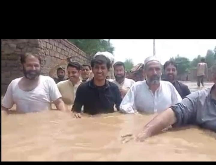 pms_ali's tweet photo. If service delivery had a face. Bravo Usman. Long way to Go. Keep Serving, keep inspiring.

AC Swabi in his best while performing his duties in eid days. https://t.co/4bgmcgOSjY