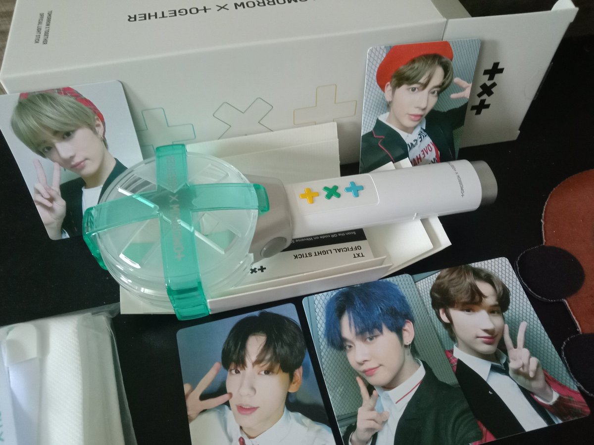 yunkiering's tweet photo. Got my moabong 😭🥰

thank you sm @soliseoulcartph 
#SSCFEEDBACKS https://t.co/afWIkrB5GY