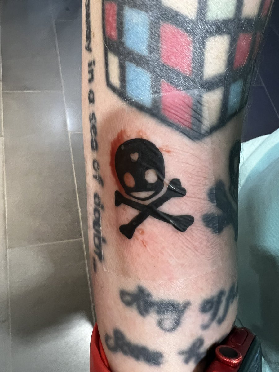 カエラ ・ リー tweet media