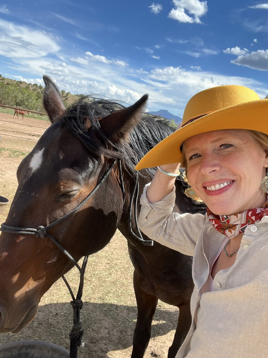 Equitrekking's tweet photo. At Ghost Ranch, you can ride in the footsteps of Georgia O’Keefe. And since our film crew loves horses, we had to check it out.   🙌😂🤠🎥. #productionlife #traveltv #filming #darleysf #santafenm https://t.co/1oAyEOwvrm