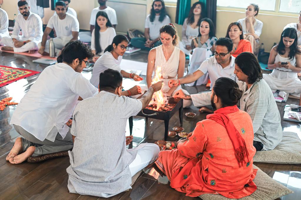 Welcome to Rishikesh Ashtanga Yoga School

July 2022 #yttcbatch

Know more: rishikeshashtangayogaschool.com

#yogattcinindia #yoga #yogi #yogalife #yogalove #yogabliss #yogapractitioner #yogateacher #karma #yogaeveryday #yogainspiration #yogabliss #yogagram #yogaschool #yogainrishikesh