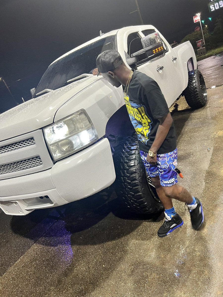 AJohnson_23's tweet photo. First you learn then you remove the L💰🥶 https://t.co/dUTj3LoHRG