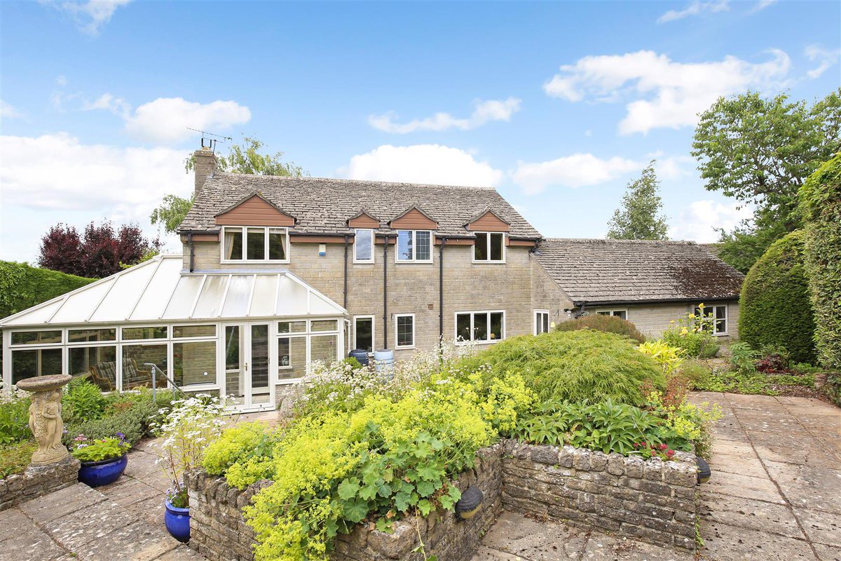 Murrays Estate Agent tweet media