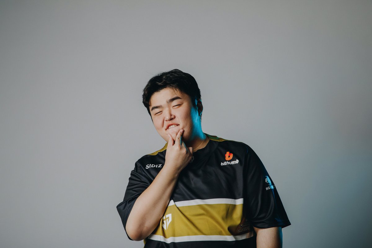 📸 배틀그라운드 스매쉬 컵 영광의 주인공 
 
👑 <a href="/PUBGInonix/">PUBG Inonix 이노닉스</a>  
👑 <a href="/Renba__/">Renba</a>  
👑 <a href="/PUBG_Spearr/">PUBG Spear</a> 
👑 <a href="/adderkr/">Adder</a>

#TigerNation #GenGPUBG