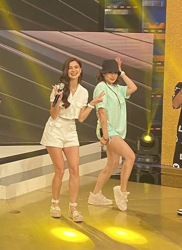 anakwylle's tweet photo. CUTIIEEESSS!!

💚🤍💚🤍💚🤍💚🤍

@anakarylle @annecurtissmith https://t.co/MRBYWFFcnO