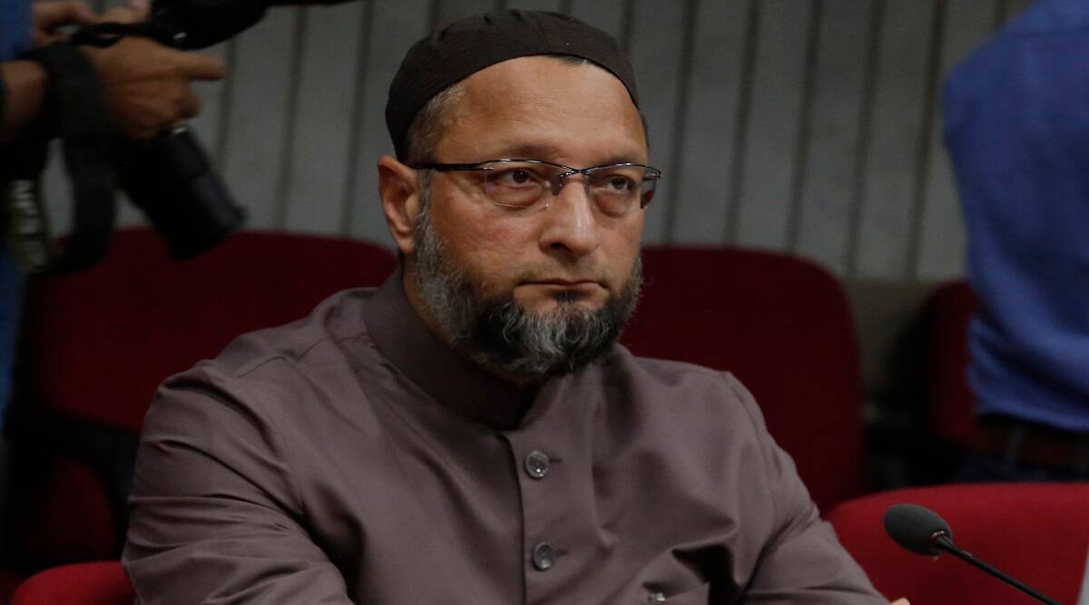 kanak_news's tweet photo. AIMIM ମୁଖ୍ୟ ଅସିଦୁଦ୍ଦିନ୍ ଓୱେସିଙ୍କୁ ଝଟକା । ଏକାସାଙ୍ଗରେ ଦଳ ଛାଡିବେ ୧୦୦ରୁ ଅଧିକ କର୍ମକର୍ତ୍ତା !
#AIMIMWorkers #MassResignation https://t.co/SjlzyfUArb