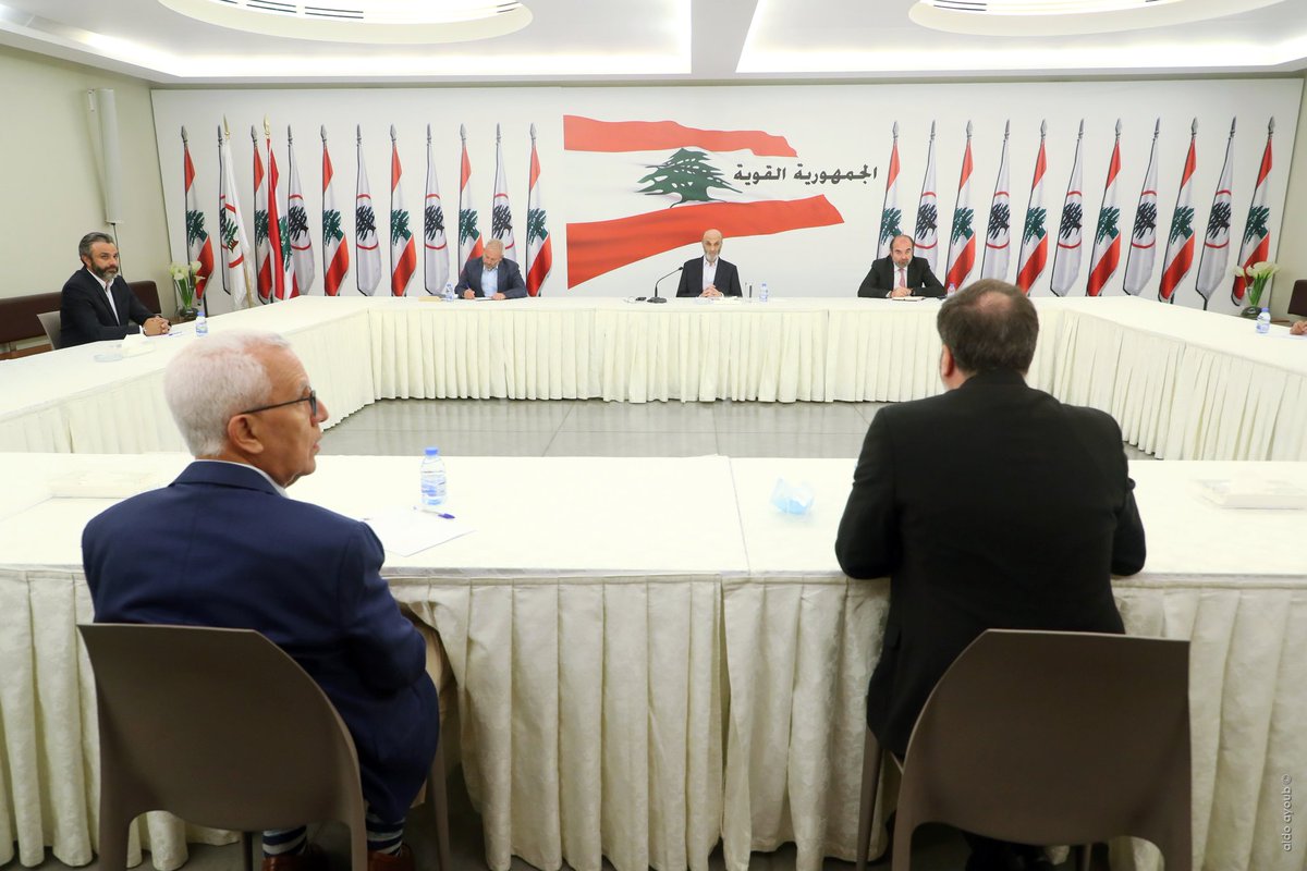 DrSamirGeagea's tweet photo. التقيت في معراب، الأمين العام للمدارس الكاثوليكيّة الأب يوسف نصر والأمين العام للمدارس الإنجيليّة د. نبيل قسطه والأستاذة نايلا ضعون والأستاذ بشارة حبيب عن المدارس الكاثوليكيّة في حضور عضوي تكتل "الجمهوريّة القويّة" النائبين جورج عقيص وأنطوان حبشي. https://t.co/CqQwdKKlEL