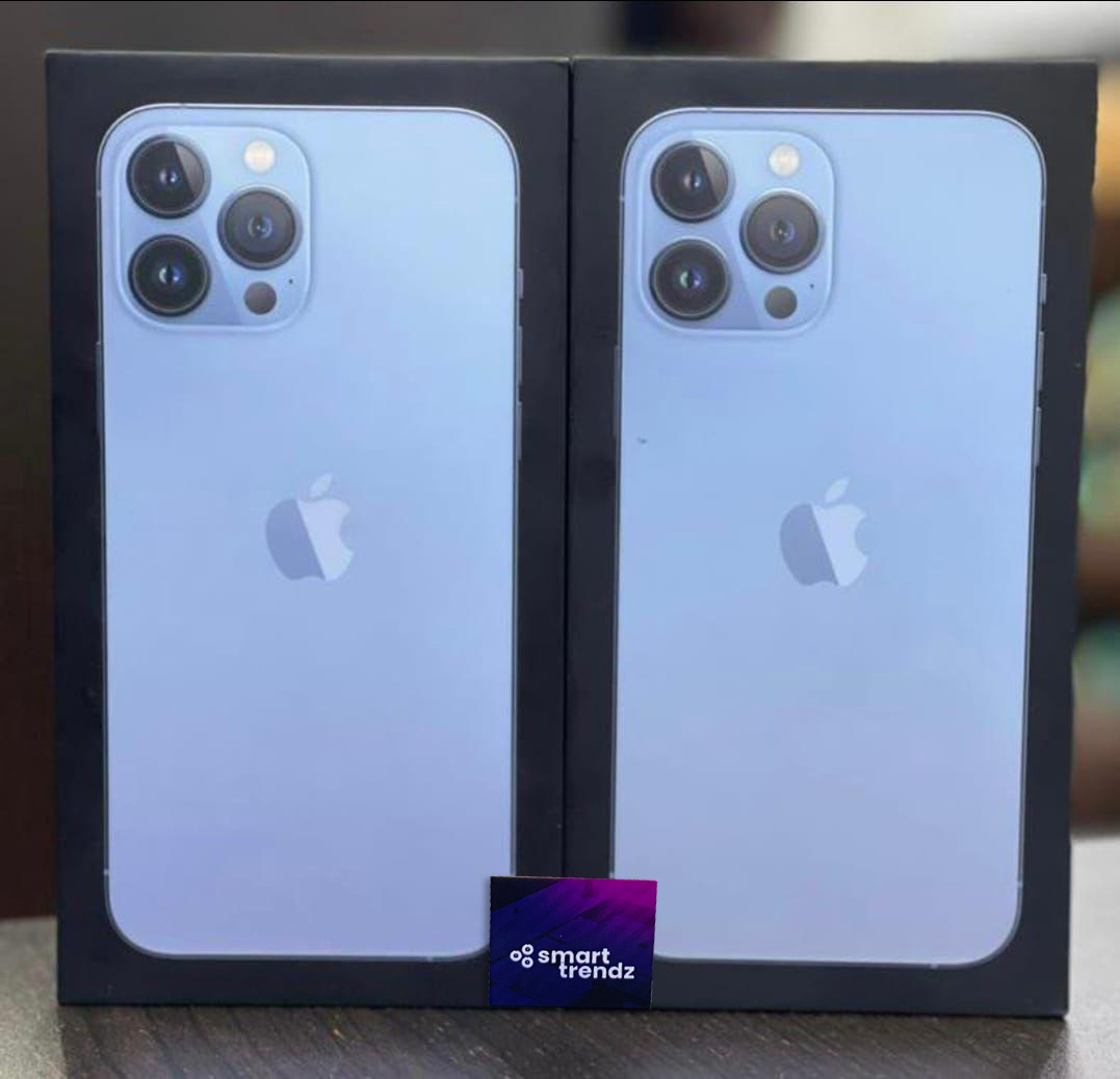 smartrendzug's tweet photo. One of these beauties has your name written on it 😜 Call 0776 293691 to get it today 😍
Or visit us at Kooki Tower opp CPS level 4 shop 418.
.
.
.
#smartrendzug #iphoneshop #iphonestore #technology #gadgets #Gadget https://t.co/cM4OpKNaZ1