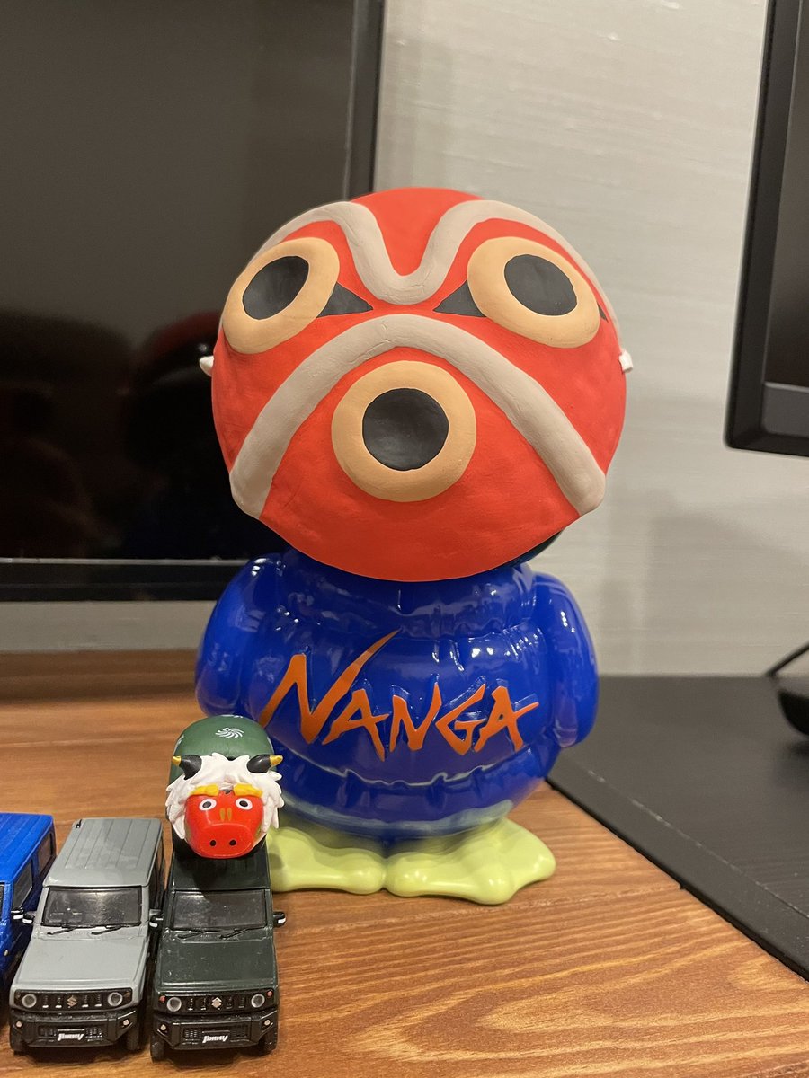 asupa9's tweet photo. ガーシー × サンのお面

ピッタリサイズで可愛すぎ🤣

@GhibliML 
#GAAACY #ガーシー #nanga
 #NatalDesign #goccodo #ゴッコ堂 ＃ソフビ https://t.co/A6xBJYFRdb