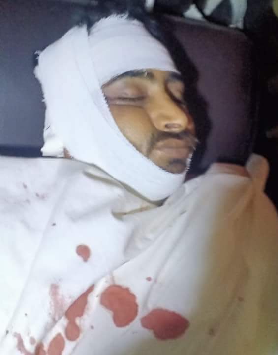Anumtalpur's tweet photo. #JusticeForBilalKaka
سڀاڻي سڄي سنڌ جي ساڃھ وند ماڻهن کي گذارش ٿي ڪجي ته دھشتگرد افغاني پٺاڻن جي ھٿان سنڌ جي مالڪ سنڌي  بلال ڪاڪا کي قتل ڪيو ويو ھيو جنھن جي  انصاف لاءِ ۽ سنڌ جي ستل  قانون کي ڄاڳائڻ لاءِ ٽرينڊ ۾ ساٿ ڏين 
@khaledhosssein
@Sangrisaeed 
@FarzanaAlee 
@MehdiHBijarani https://t.co/SeEWqdbobo