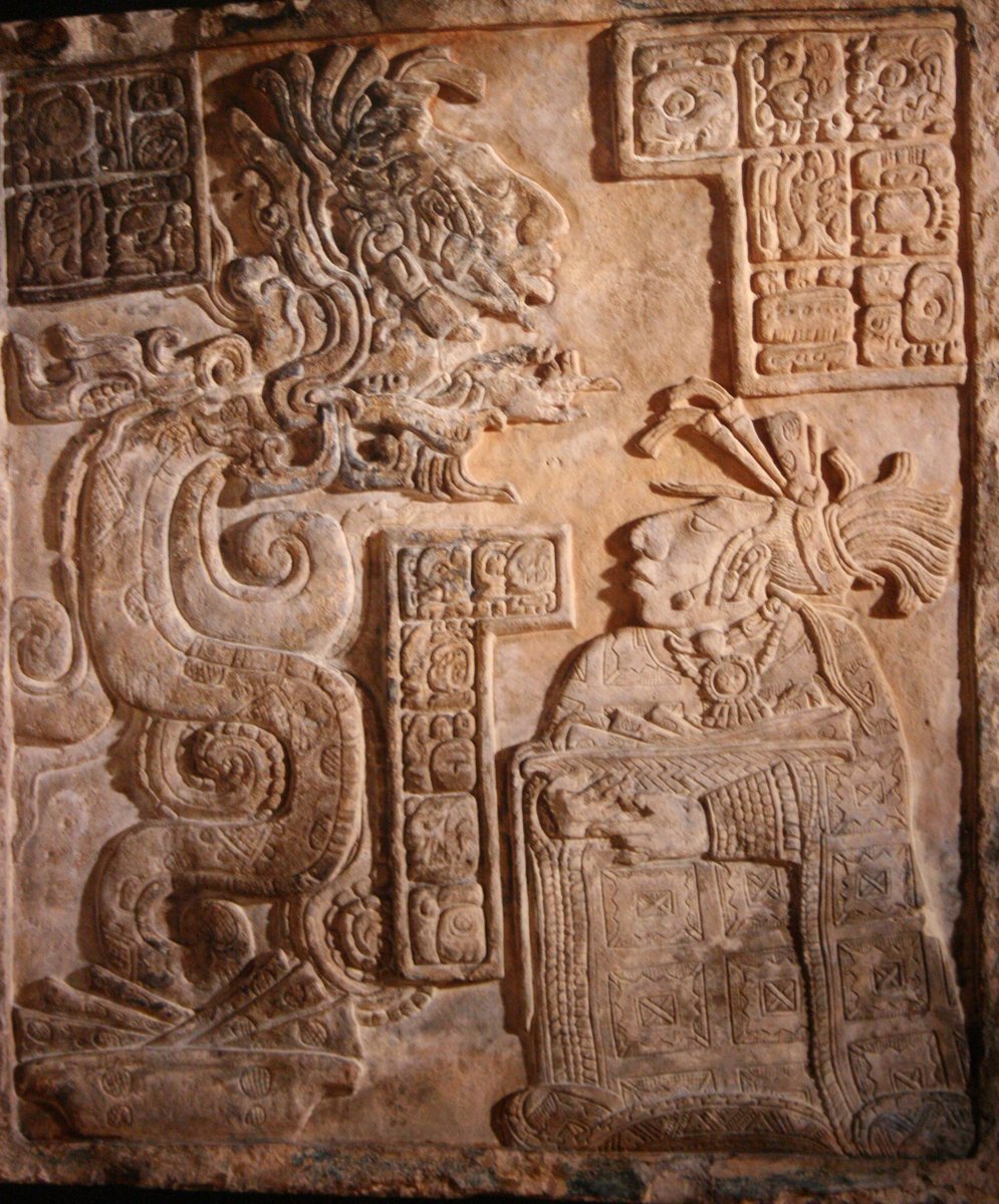 mythomorphosis's tweet image. In enduring the steep climb, one would retrace all of cosmic history in the form of the carved friezes, passing first the depiction of the chthonic creation narrative, the birth &amp;amp; deeds of the Hero Twins, the blessed appearance of the celestial powers.
47/