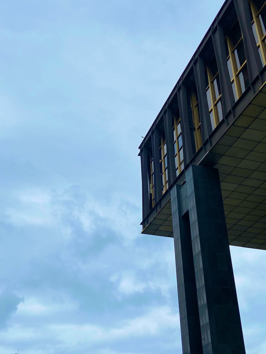 Rall_Engineer's tweet photo. Morning!!

Starting the day with this metalic structure.

📍Prague, Czech Republic.
.
.
.
.
#civilengineering #construccion #structure #photo #photography #ownone #Prague https://t.co/acR2ZblOum