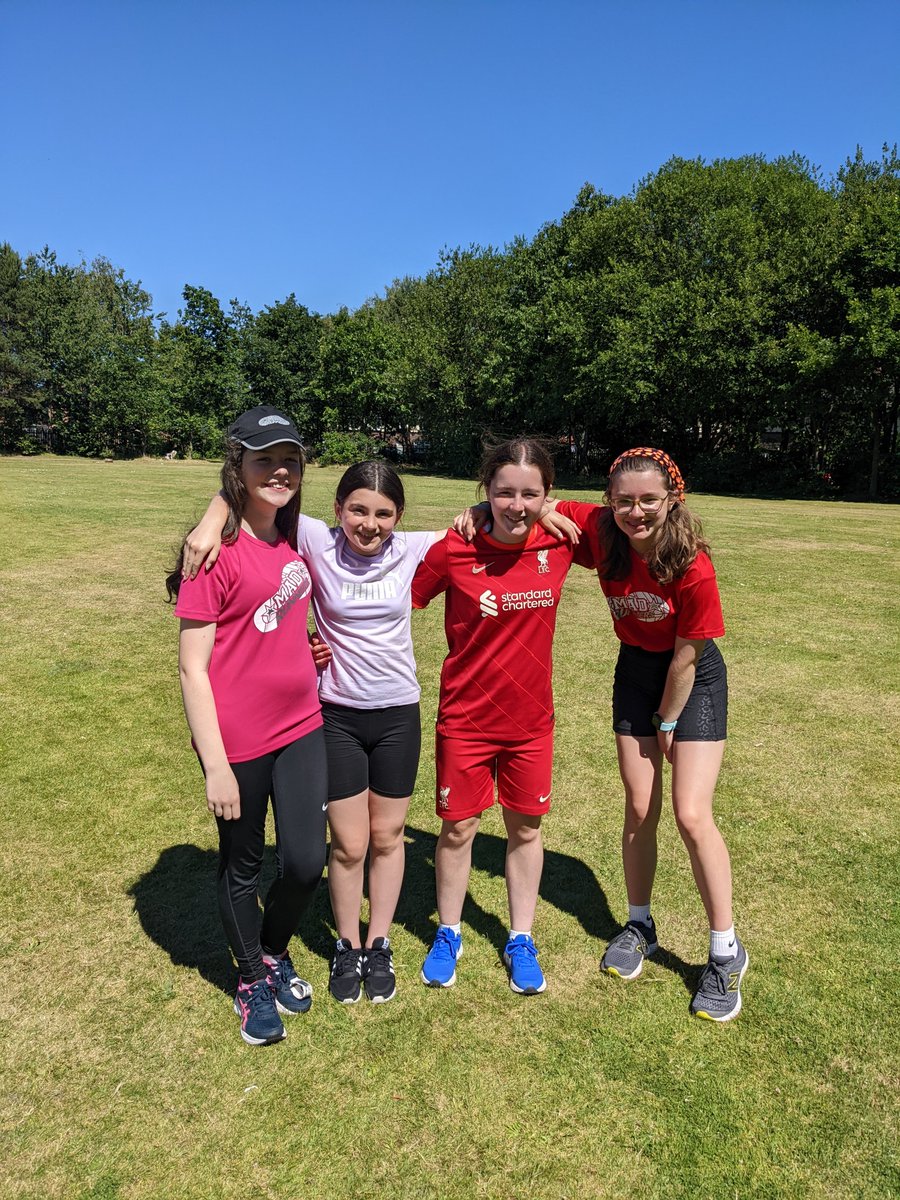 Madrunners1's tweet photo. Shout-out to 4 of our Teen MadRunners 📣 On the same team at MadRunners training or events. Today competing against each other as they represent their schools in the Inter-School Athletics Championships! Good Luck to you all!  #TeamMadRunners #AffiliatedMadRunners #TeenMadRunners https://t.co/o5x4uslwRz