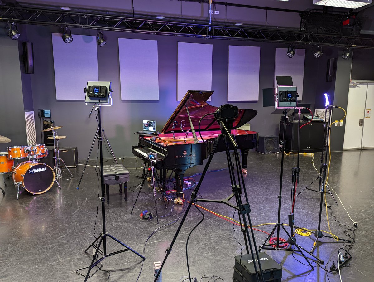 JonathanOng77's tweet image. Stylish in the outside, Savage on the inside. Going live with a Steinway D Concert Grand Powered by Intel #Intel #LenovoLegion #IntelGaming #ad #sponsored @IntelANZ @LenovoLegionANZ