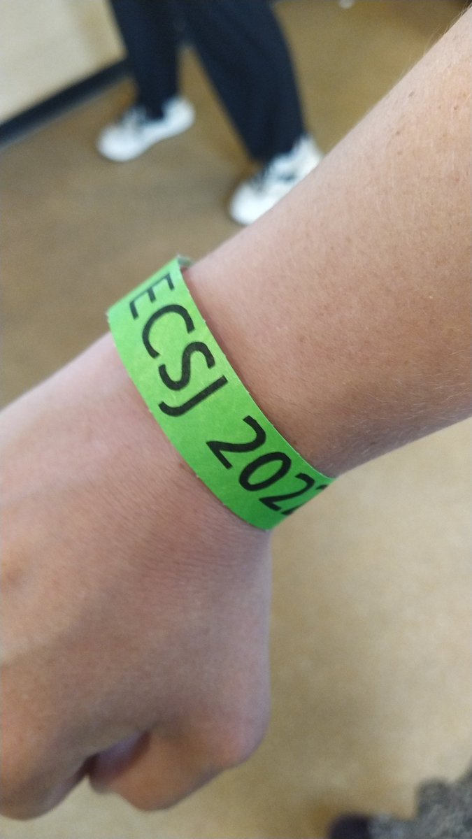 The last preparations are almost done, excited to receive you all today! #ECSJ2022 #sciencecommunication