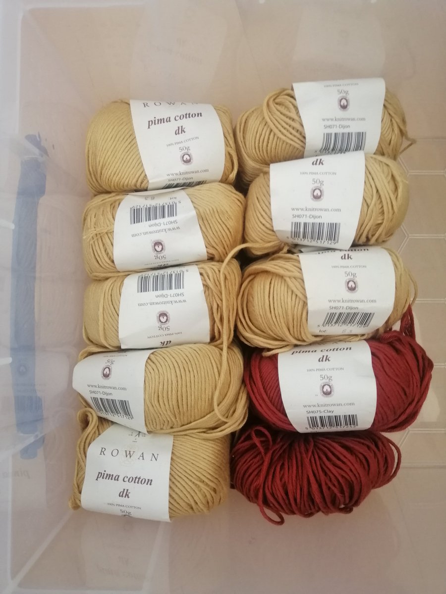 OwlPrintPanda's tweet photo. Little destash, happy for offers, more on Ravelry https://t.co/nVJQA2hvNo https://t.co/T4wMGgPx3Q