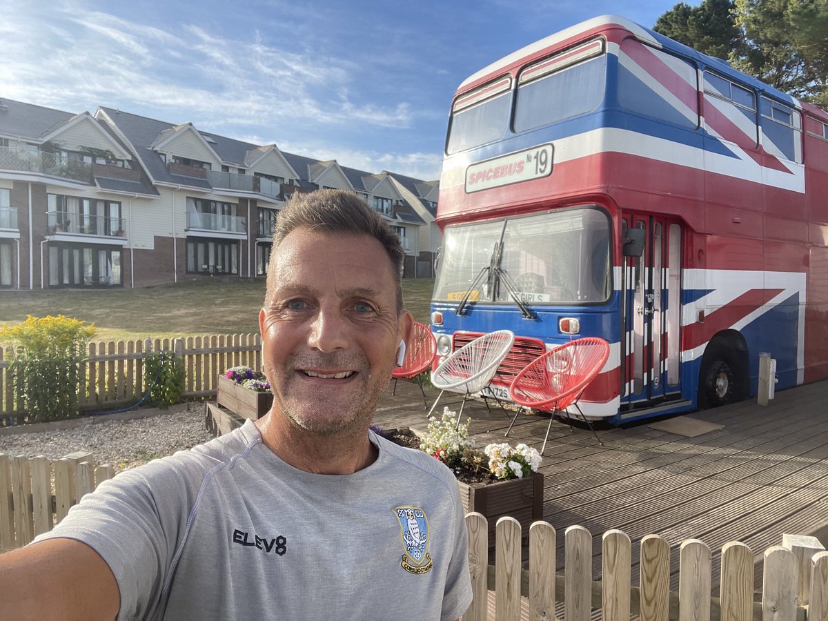 davidwinfield's tweet photo. Tell me what you want - what you really really want 🇬🇧 💃🏿 🎶 #spicebus https://t.co/ejuyk3cqQD