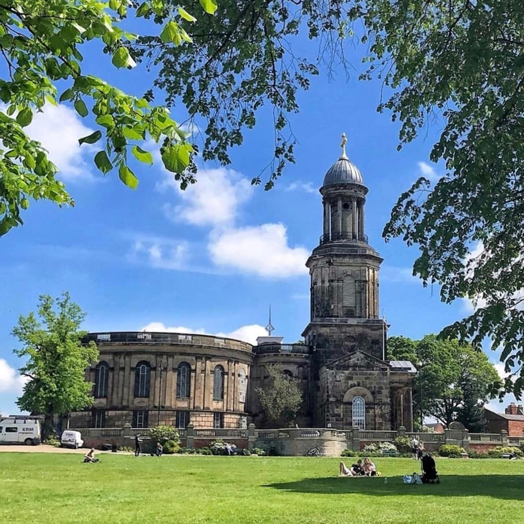 Happy Super Sunny Tuesday Shrewsbury 🙌☀️😎💕

For all your travel needs this week, book with your friendly, local, independant taxi company 🌟🚖 #ShrewsburyCars #BestTaxisInTown

📸 @salogsbfg

📞01743 24-24-24
🍎 apple.co/2RAxCp2 or 👾 bit.ly/2NNA36H