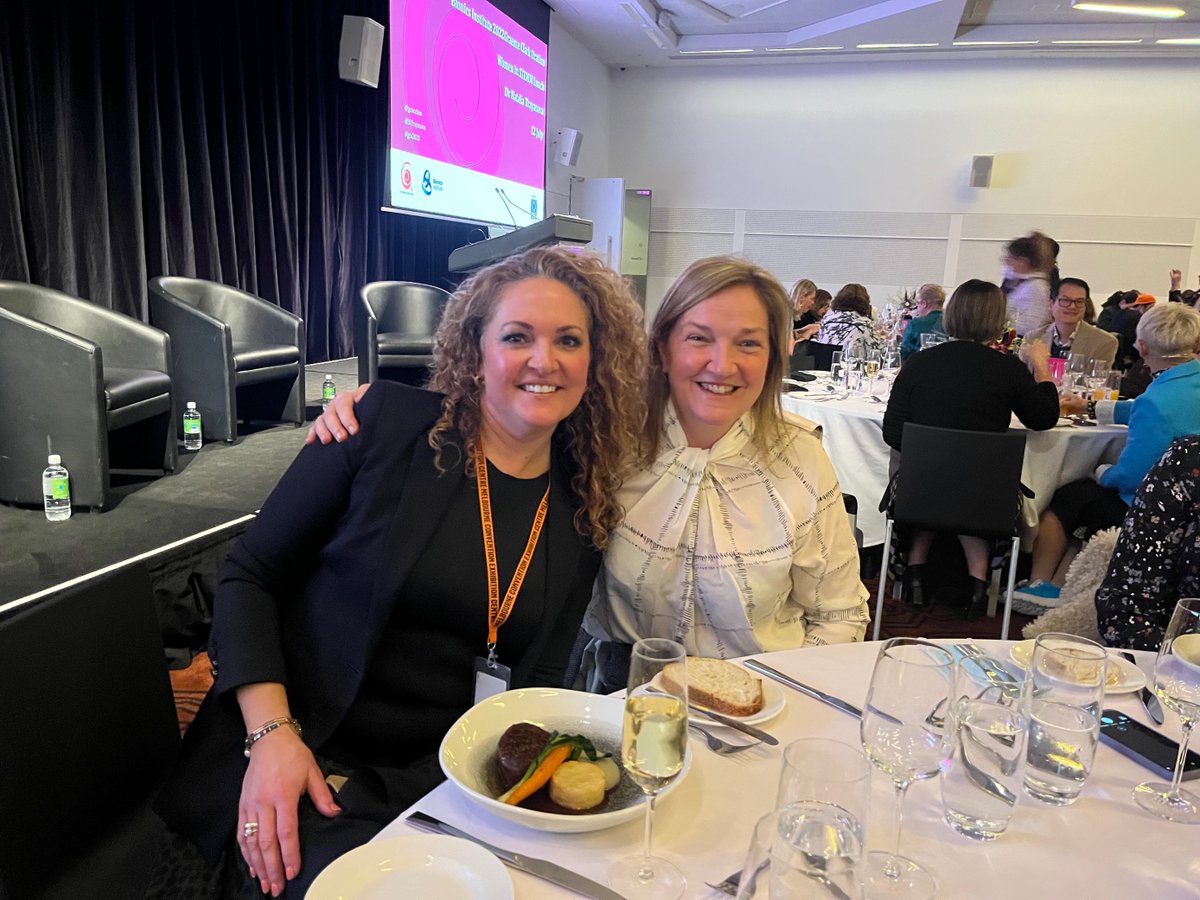 Clare Kellet, Club Melbourne Manager joined Club Melbourne Ambassdors for the Graham Clarke Oration- Women in STEMM Luncheon.👩‍🔬 The Graeme Clark Oration celebrates advances in health & medical research that impacts people around the world. #MCEC #WomenInSTEM #STEMM