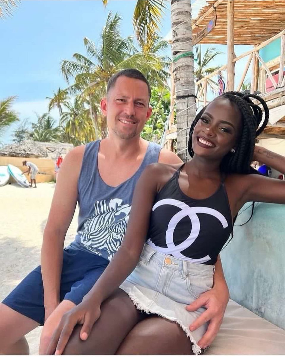 swirl_bwwm's tweet photo. Rachel and Adam ๐ธ๐พ๐คด๐ผWe met online. Dating advice find someone you are free to be yourself around.
#interracialdating #interracialcouple #interracialcouples #interracialromance #interracialrelationship #interracialfamily #positivevibes #model #blackmomsblog #awesome #mixedbaby https://t.co/raDzxpTF8C