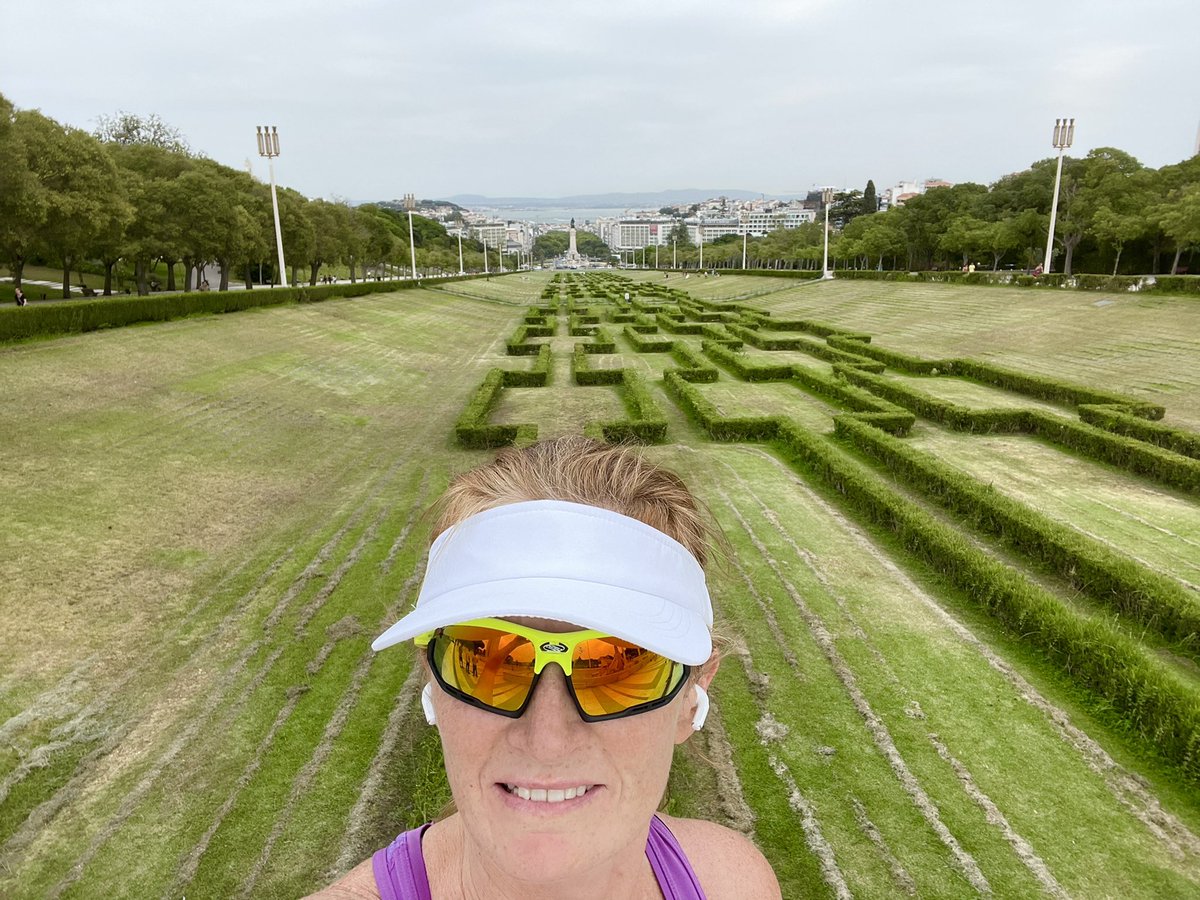 ProfJaneWalsh's tweet photo. Lisbon exploring 🇵🇹😍 #WorkingAdventure #running @AhfesProject https://t.co/0WccpxoKy8